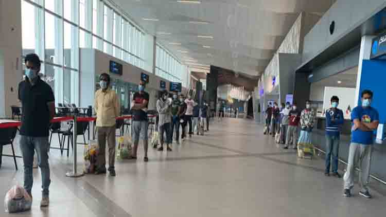 നാടുകടത്തൽ കേന്ദ്രത്തിലെ ഇന്ത്യക്കാരുമായി ഇന്ന്​ രണ്ട്​ വിമാനങ്ങൾ